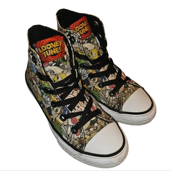 Converse Limited Edition Chuck Taylor Looney Tunes 2017 Youth - Picture 9 of 12